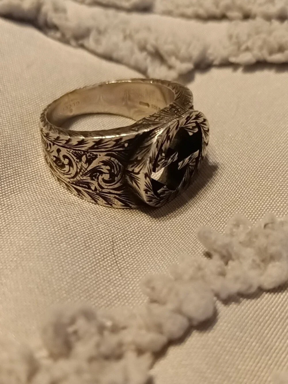 Gucci Silver-Tone Men's Signet Ring with Cutout Emblem